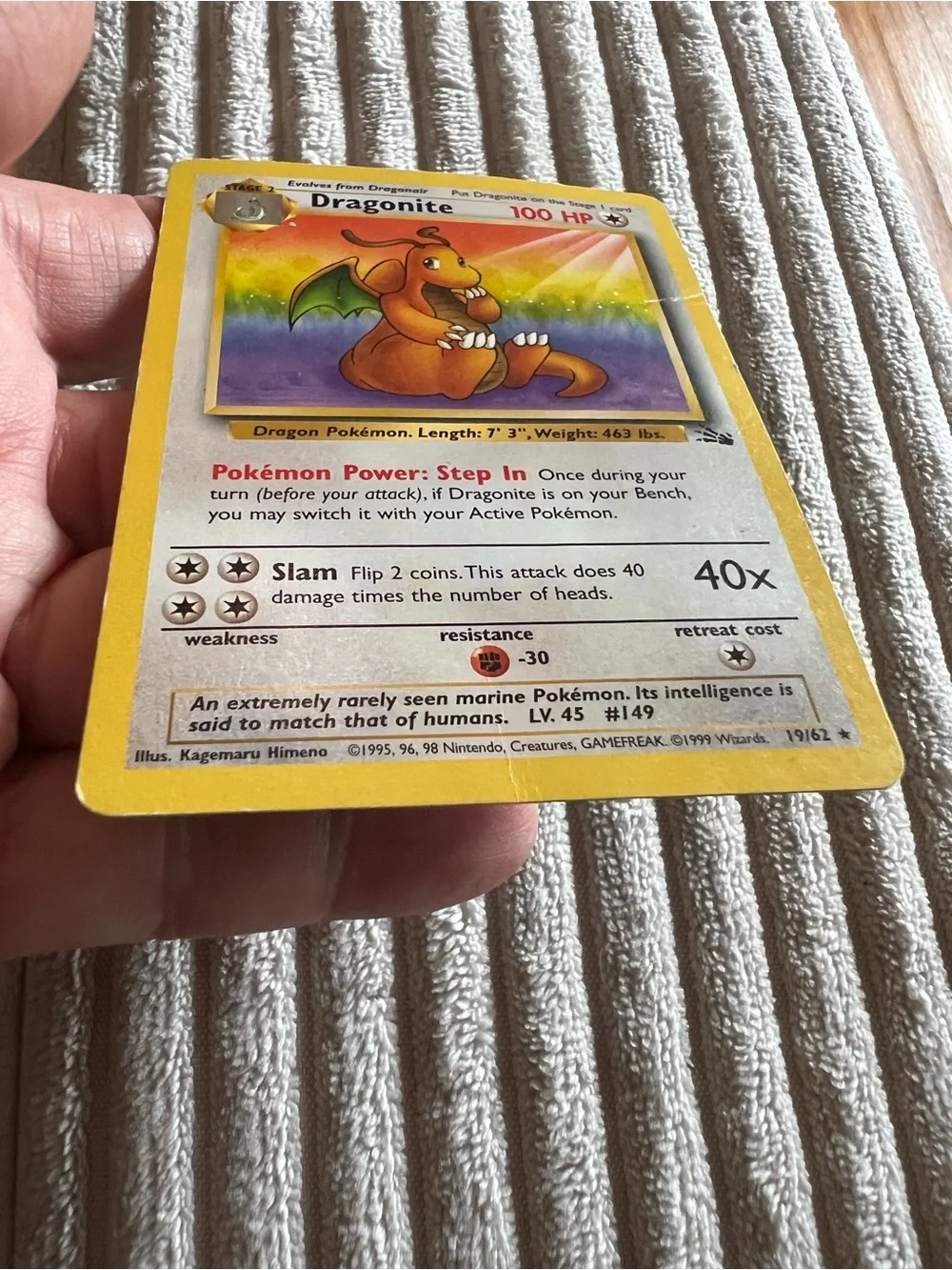 1999 RARE Dragonite 19/62 Fossil Non Holo Pokémon Card